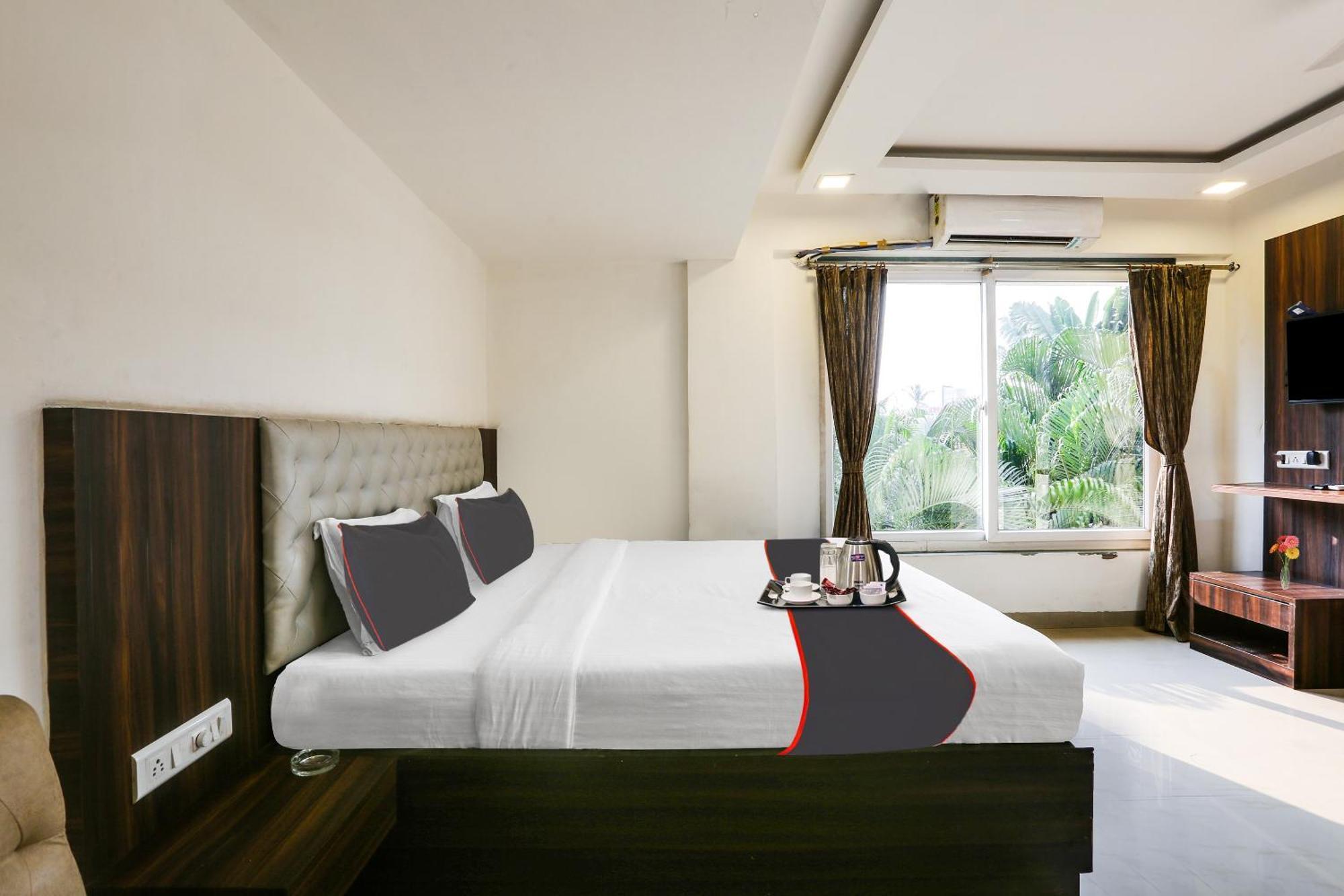 Capital O Arsh Executive Inn Mumbai Exterior foto